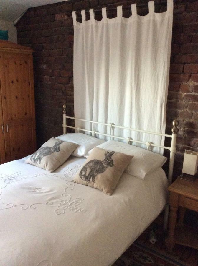 The Barn Bed And Breakfast Hale  Ngoại thất bức ảnh